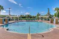 Swimming Pool Luxury 4BR Townhome - Gated Resort