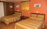 Kamar Tidur 2 Hotel Roma