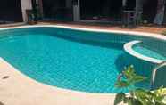 Swimming Pool 7 Barbe La Maison