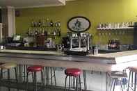 Bar, Kafe, dan Lounge Casa Lola