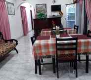 Restaurant 7 Dilshan Guest House