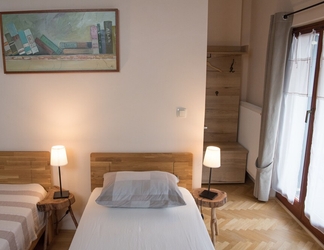 Bedroom 2 Bed & Breakfast Dvorec