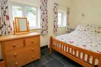 Bedroom Hen Brynbedw