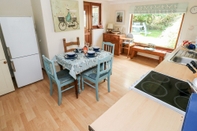 Bedroom 2 Strand Cottages