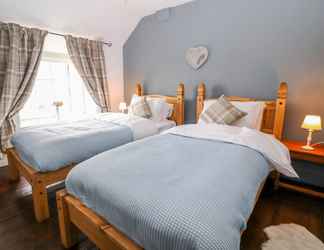 Bedroom 2 Woodland Cottage