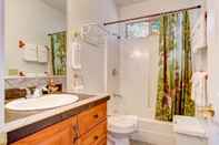 In-room Bathroom Yosemite Woods-upper