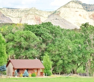 Exterior 3 Arrowhead Country Inn and Cabins