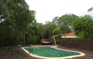 Swimming Pool 5 Grand Crucero Fishing Lodge