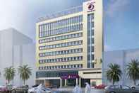 Bangunan Premier Inn Doha Airport