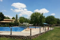 Swimming Pool Camping Los Arenales