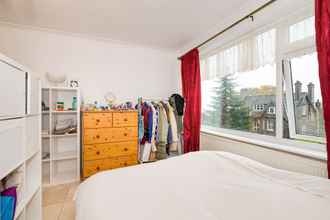 Bedroom 4 Forest View Bright Apartment