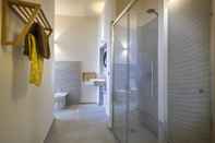 In-room Bathroom Porte ad Arco