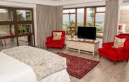 Bedroom 2 Beds at Paarl