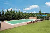 Swimming Pool Villa San Martino