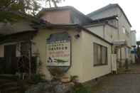 Luar Bangunan Youth Hostel Wanihama Seinen Kaikan