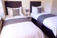 Bilik Tidur Riis Apartments Camberley