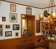 Bar, Kafe dan Lounge 3 Zur Lindenau