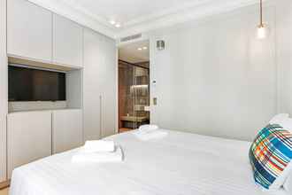 Bedroom 4 HIGHSTAY - Louvre - Rivoli Serviced Apartments