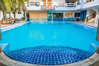 Kolam Renang Riviera Del Sol Hotel Spa