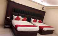 Bedroom 4 Hotel Royal Stay
