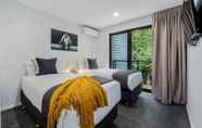 Kamar Tidur 7 Bright, Modern, Plush - Brand New Townhouse