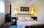 ห้องนอน 3 Bed & Breakfast Crosne Plazza & Spa