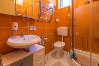 Phòng tắm bên trong Apartment Mirjana