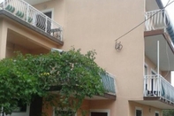 Exterior Apartment Stoja