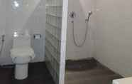 Toilet Kamar 2 Topok House