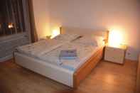 Bedroom Pension Karlsbad am Waldrand