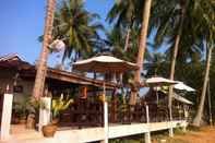 ร้านอาหาร Three Monkeys Bungalows Koh Yao Noi