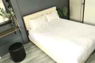 Bedroom The Silver Stag 5mins BTS 9mins JJmarket