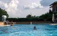 Swimming Pool 3 Residence Terme di Sarnano