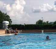 Swimming Pool 3 Residence Terme di Sarnano