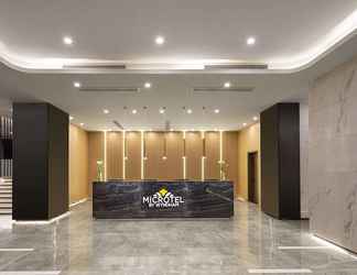 Lobby 2 Microtel by Wyndham Hangzhou