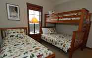 Bedroom 5 2 Br: Soaring Eagle 402