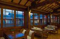 Lobby Lijiang Passing-Cloud Resort
