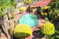 Swimming Pool Comfit Zone B&B