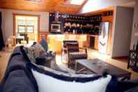 Lobby Gorgeous 3bd/2ba Vacation House in the Vineyard