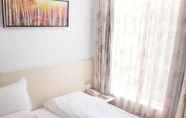 Bedroom 5 Wenxin Hotel South Hospital