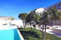 Swimming Pool Casa René, Lisbon's Hidden Gem
