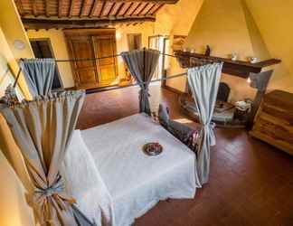 Bedroom 2 Villa Fontocchio