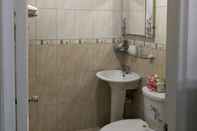 Toilet Kamar Clear Water Bay B&B II