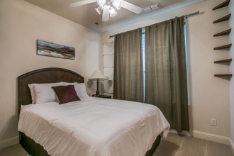 Bedroom 4 Stylish 3 bedroom Town Home at shops at