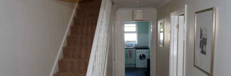 Lobby 2-bed House in Sittingbourne, DW Lettings 4FW