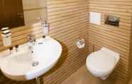 Toilet Kamar 4 Spa Hotel Orbita