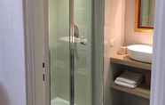 In-room Bathroom 3 Dimora Monforte B&B