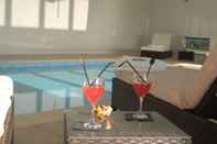 Swimming Pool Woodhouse Farm Hotel & Spa