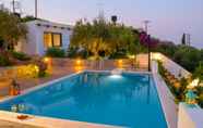 Swimming Pool 2 Villa Douloumi