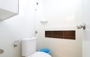 Toilet Kamar 3 Travelibu @ Bassura City Apartment